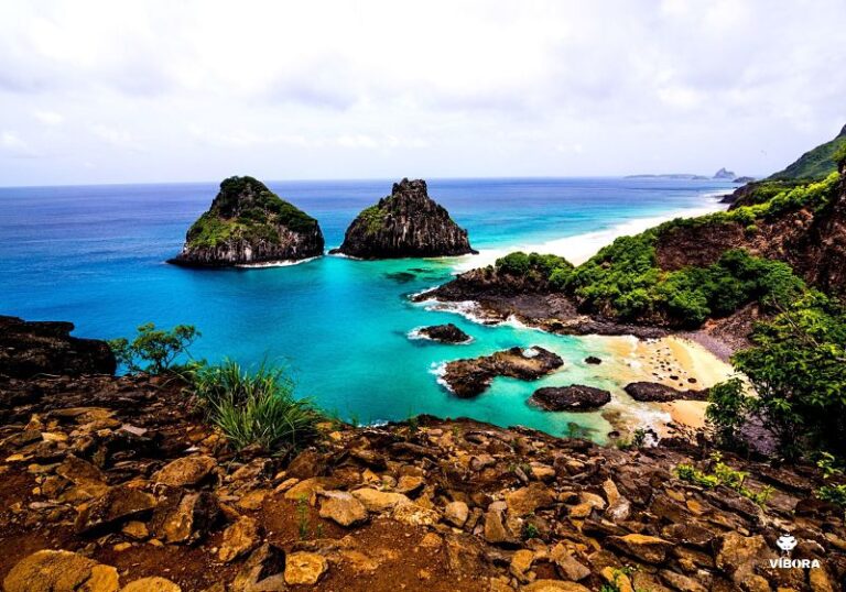 Lugares para viajar sozinho e solteiro: melhores destinos